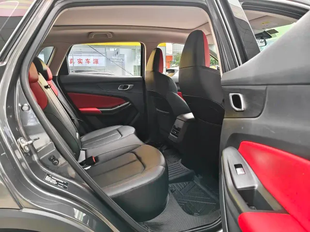 Changan CS55 Plus — Фото автомобиля 8