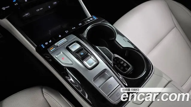 Hyundai Tucson Tucson (NX4) Дизель 2.0 4WD — Фото автомобиля 6