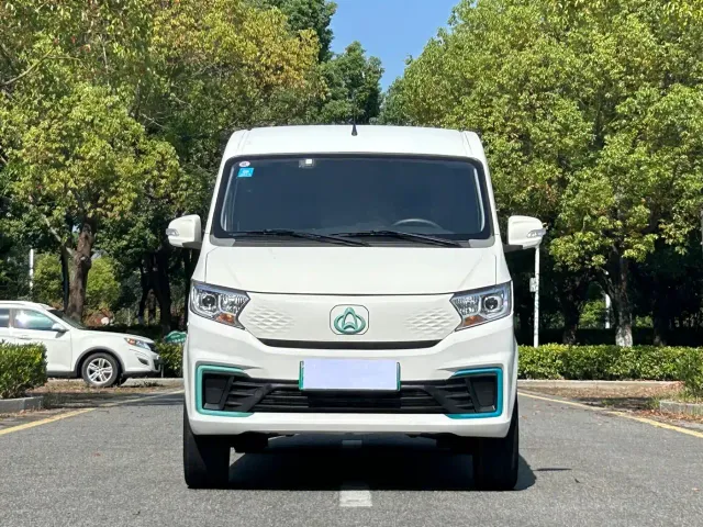 Changan Kuayue Kuayue Star V7 EV — Фото автомобиля 2