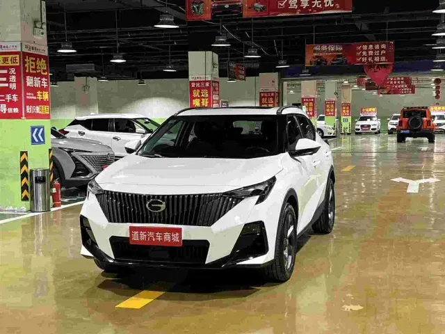 Фотография автомобиля — GAC Trumpchi GS3