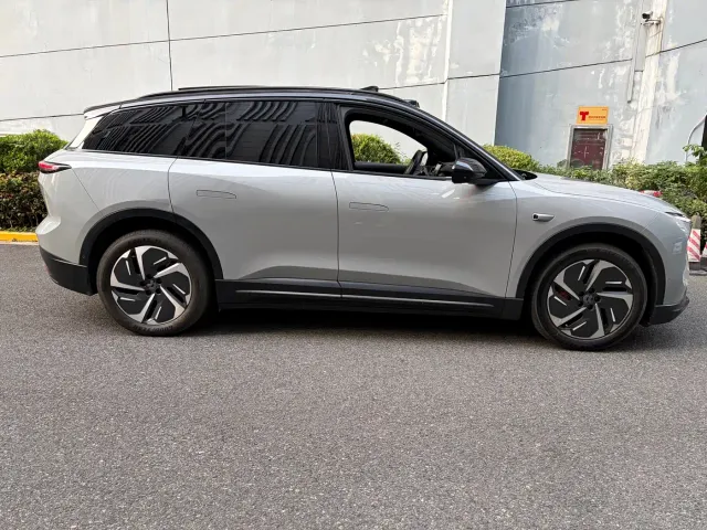 Nio ES6 — Фото автомобиля 3