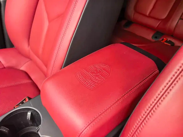 Porsche Macan — Фото автомобиля 15