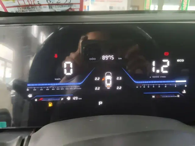 Changan X5 Plus — Фото автомобиля 11