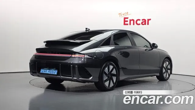 Hyundai Ioniq 6 — Фото автомобиля 2