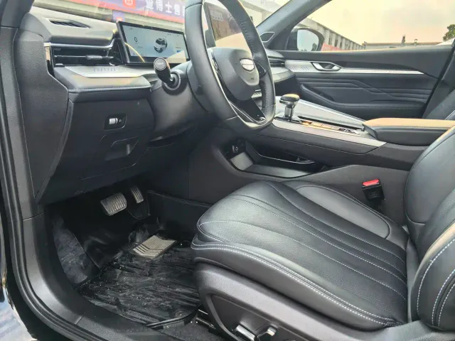 Geely Xingrui — Фото автомобиля 5