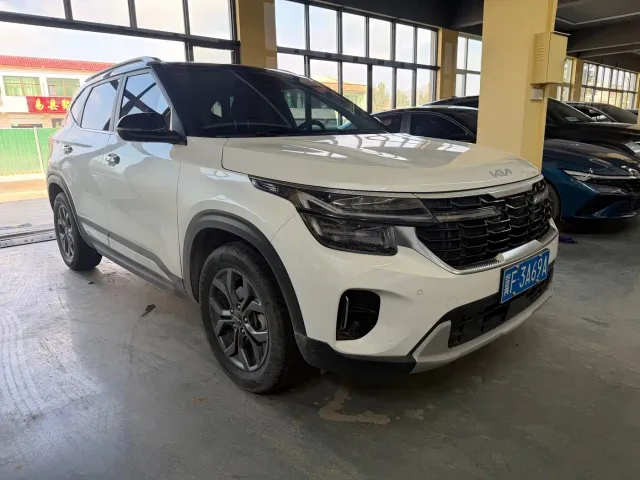 Kia Seltos — Фото автомобиля 3