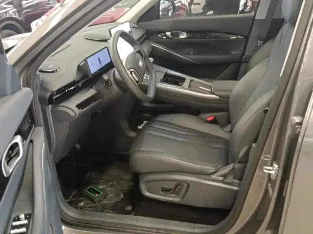 Geely Galaxy E5 — Фото автомобиля 14