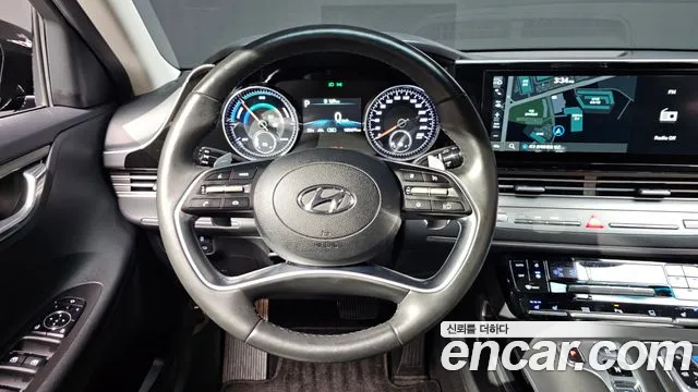 Hyundai Grandeur Premium — Фото автомобиля 13