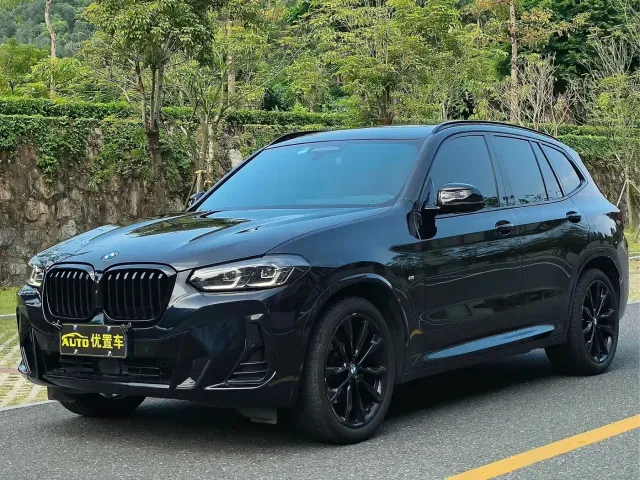 Фотография автомобиля — BMW X3
