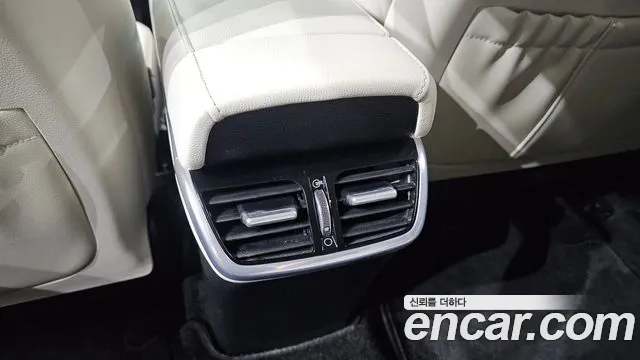 Hyundai Grandeur Новый Grandeur IG — Фото автомобиля 30