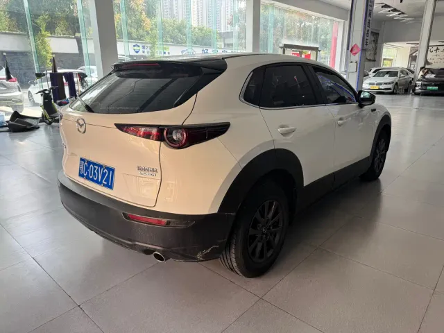 Mazda CX-30 — Фото автомобиля 9
