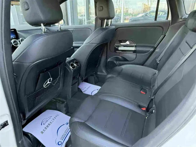Mercedes-Benz GLA-Class — Фото автомобиля 12