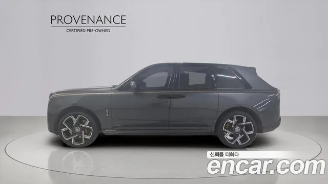Rolls-Royce Cullinan — Фото автомобиля 2