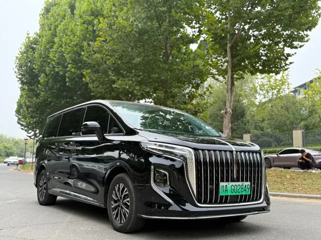 Hongqi HQ9 PHEV — Фото автомобиля 3