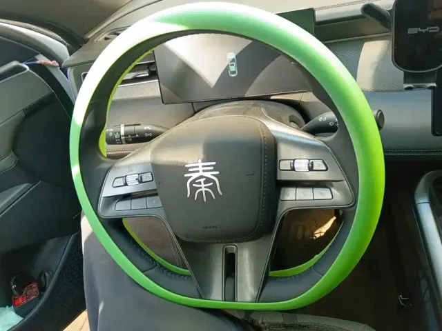 BYD Qin PLUS — Фото автомобиля 15