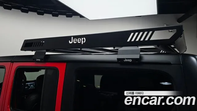 Jeep Wrangler Wrangler (JL) — Фото автомобиля 30