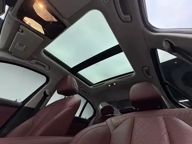 BMW i3 — Фото автомобиля 16