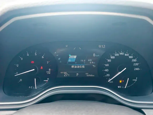 Toyota Avalon — Фото автомобиля 11
