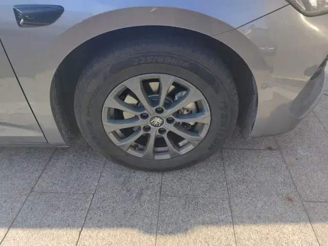 BYD Qin L — Фото автомобиля 8