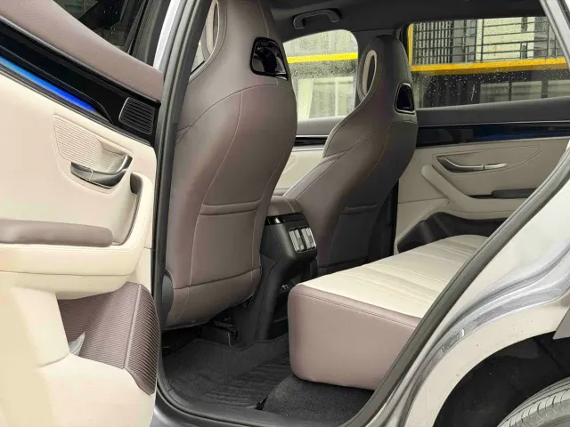 BYD Song PLUS — Фото автомобиля 8