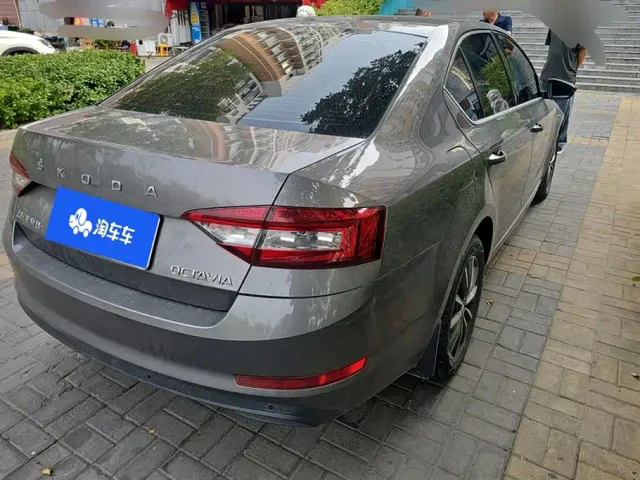 Skoda Octavia — Фото автомобиля 3