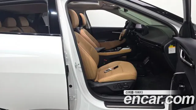 Kia EV6 — Фото автомобиля 24