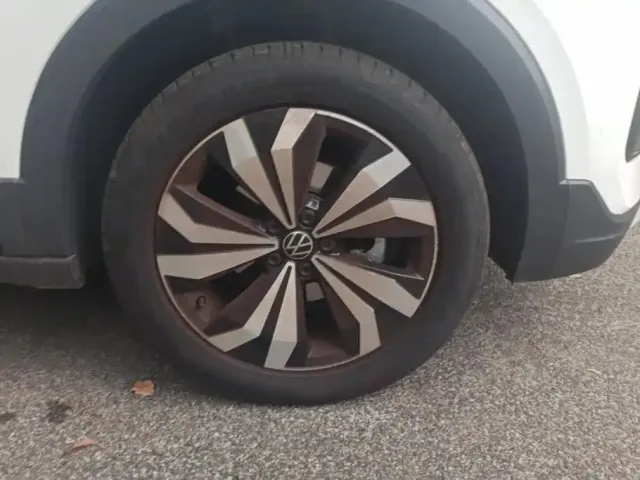Volkswagen Tharu — Фото автомобиля 6