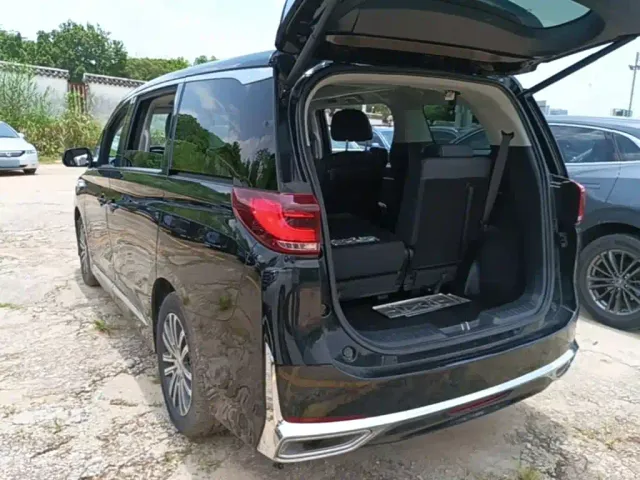 GAC Trumpchi M8 — Фото автомобиля 4