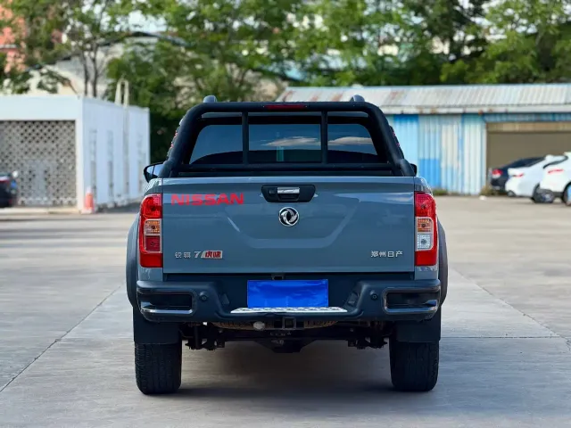 Dongfeng Rich 7 — Фото автомобиля 6