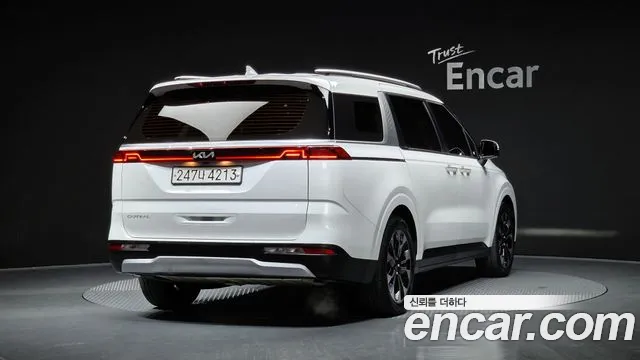 Kia Canival Carnival 4 поколение Бензин 9 мест Prestige — Фото автомобиля 2