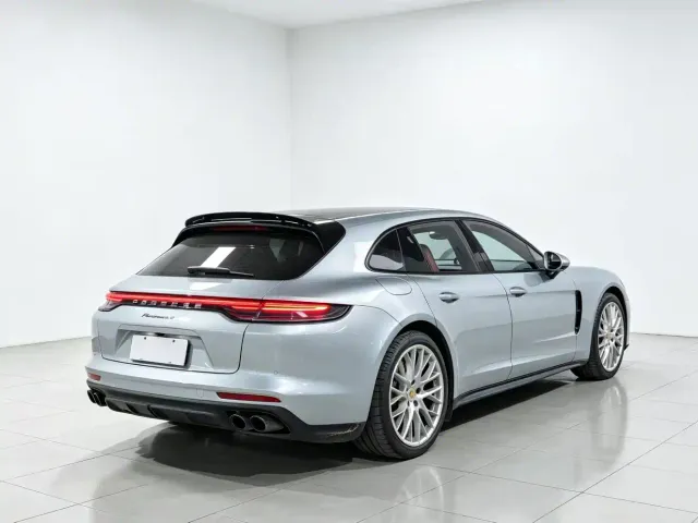 Porsche Panamera — Фото автомобиля 8