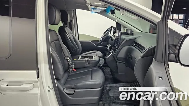 Hyundai Staria — Фото автомобиля 11