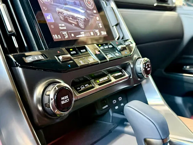 Lexus LX — Фото автомобиля 12