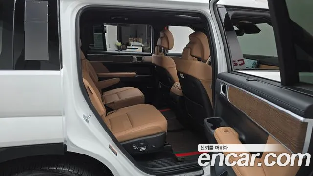 Hyundai Santa Fe MX5 — Фото автомобиля 12