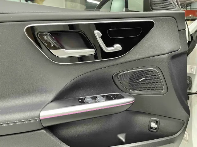 Mercedes-Benz C-Class — Фото автомобиля 12