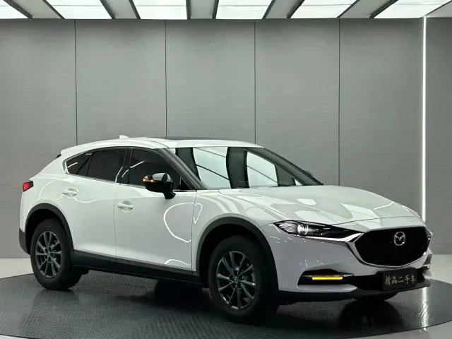 Mazda CX-4 — Фото автомобиля 6