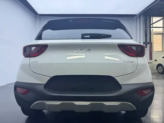 Kia KX1 — Фото автомобиля 9