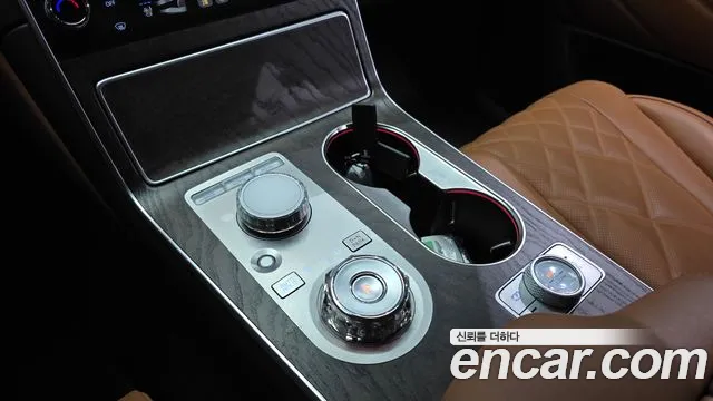 Genesis GV80 — Фото автомобиля 9
