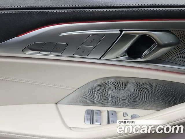 BMW 8-Series — Фото автомобиля 7