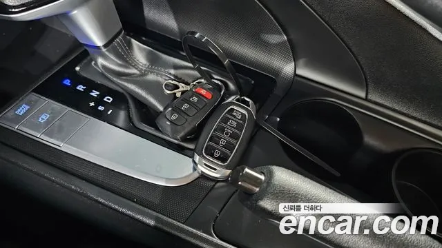 Hyundai AVANTE Avante (CN7) — Фото автомобиля 14