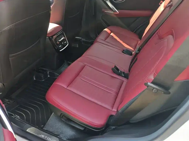 Jetour X70 PRO — Фото автомобиля 16