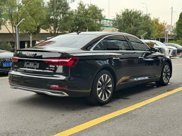 Audi A6L — Фото автомобиля 4