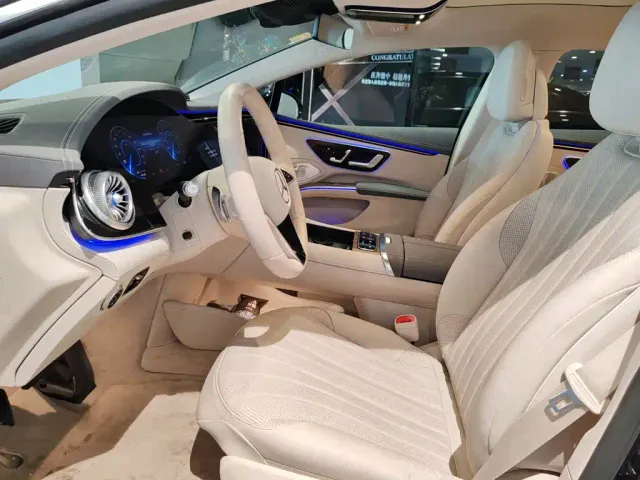 Mercedes-Benz EQS — Фото автомобиля 10
