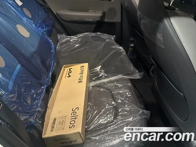 Kia Seltos — Фото автомобиля 9