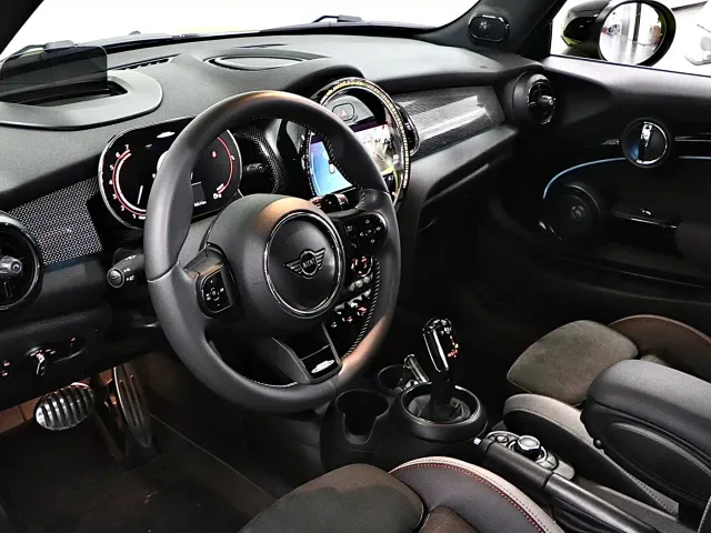 MINI John Cooper Works — Фото автомобиля 11