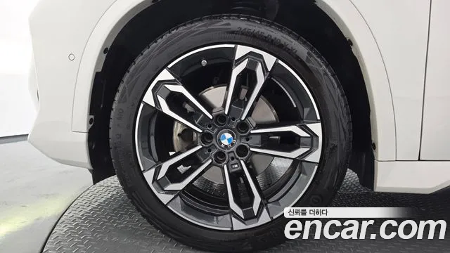 BMW X1 — Фото автомобиля 5