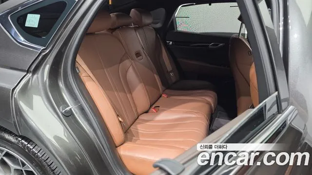 Genesis G80 RG3 — Фото автомобиля 18
