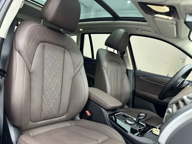 BMW X3 — Фото автомобиля 16