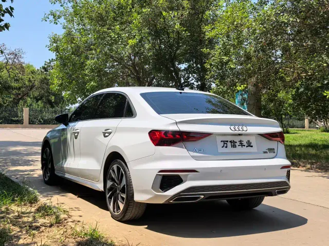 Audi A3 — Фото автомобиля 5