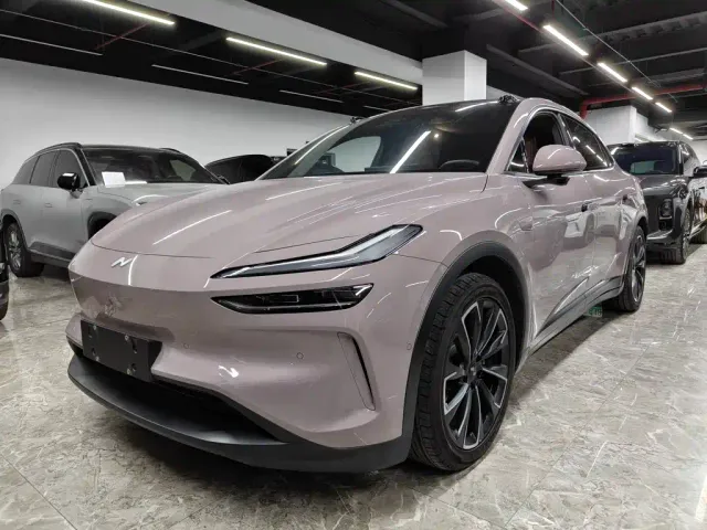 Фотография автомобиля — Onvo L60